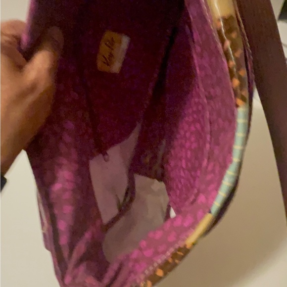 Fossil leather bag with long adjustable straps. Great clean condition - Picture 14 of 16